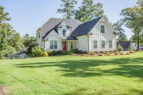 7084 Parkarms Ct, Villa Rica, GA 30180