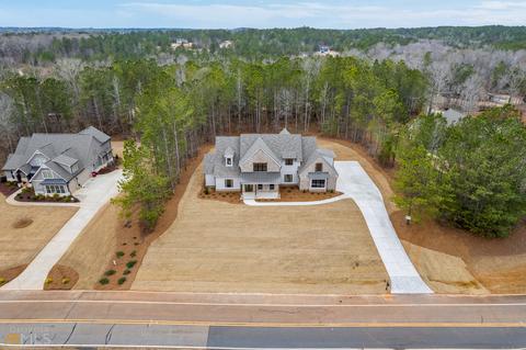 107 Crescent Dr, Forsyth, GA 31029 photo 1