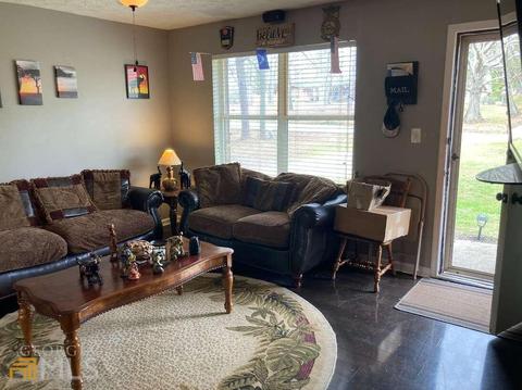 541 Eastside Dr, Dacula, GA 30019 photo 2