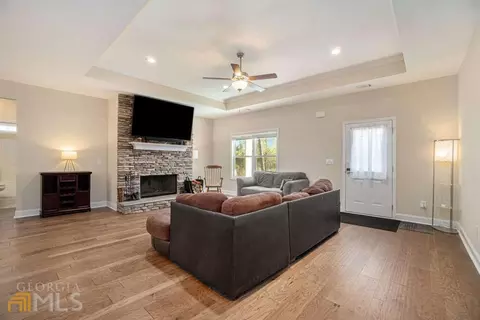 268 Lakeview Dr, Brooks, GA 30205 photo 8
