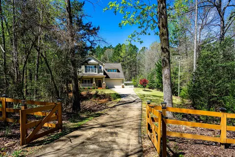 113 Cedar Ridge Dr, Lagrange, GA 30241 photo 4