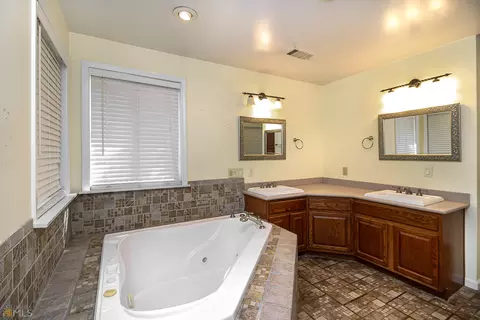 155 Robin Rd, Jackson, GA 30233 photo 25