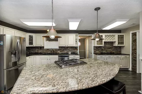155 Robin Rd, Jackson, GA 30233 photo 12