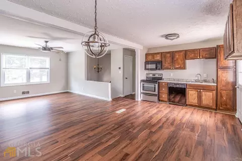 2165 Rex Rd, Morrow, GA 30260 photo 11