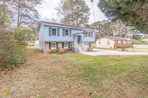 2165 Rex Rd, Morrow, GA 30260 photo 2