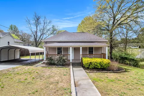 1565 Elm St NE, Conyers, GA 30012