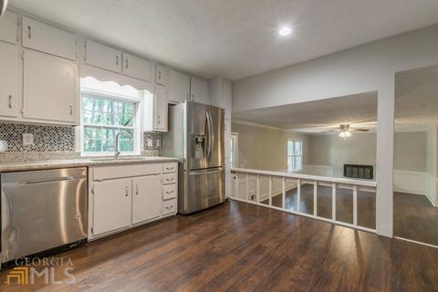 2084 Lou Ct, Grayson, GA 30017 photo 16