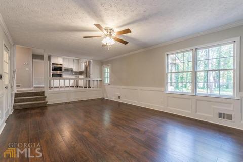 2084 Lou Ct, Grayson, GA 30017 photo 7