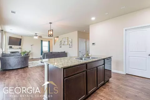 1891 Osprey Dr, Hampton, GA 30228 photo 4
