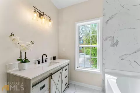 240 Abbotts Mill Dr, Duluth, GA 30097 photo 14
