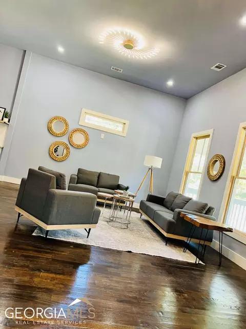 892 Elm St, Macon, GA 31201 photo 2