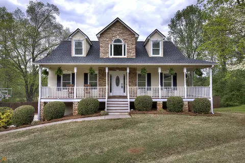 32 Hampton Dr, White, GA 30184 photo 1