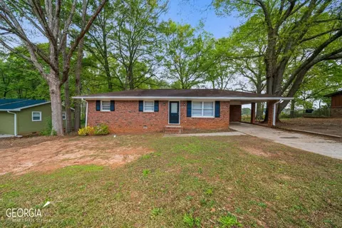 527 Landers St, Monroe, GA 30655