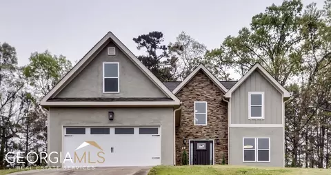 1054 Forest Gln, Jonesboro, GA 30238