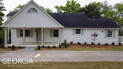 120 Buena Vista Dr, Calhoun, GA 30701
