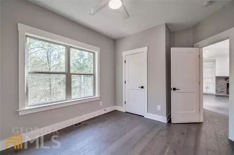 547 Crestmont Ln, Canton, GA 30114 photo 12