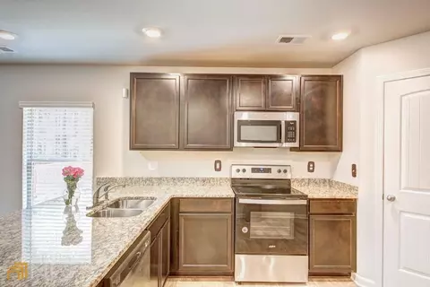 11896 Guelph Cir, Hampton, GA 30228 photo 8