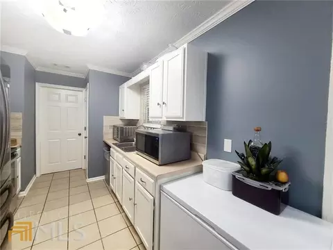 3072 Brook Ln, Rex, GA 30273 photo 7