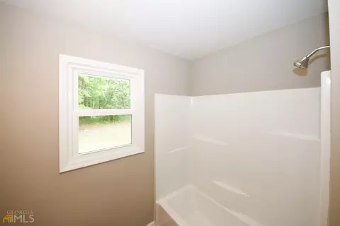 198 E Wright St, Winder, GA 30680 photo 21