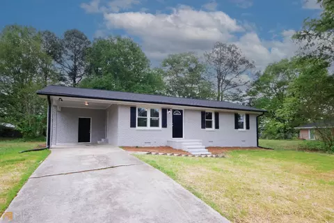 198 E Wright St, Winder, GA 30680 photo 1