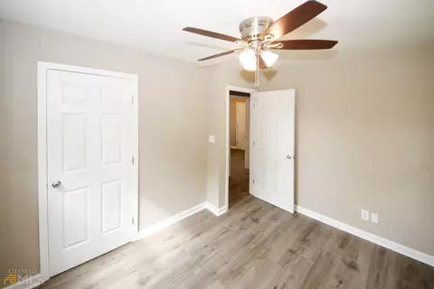 198 E Wright St, Winder, GA 30680 photo 18