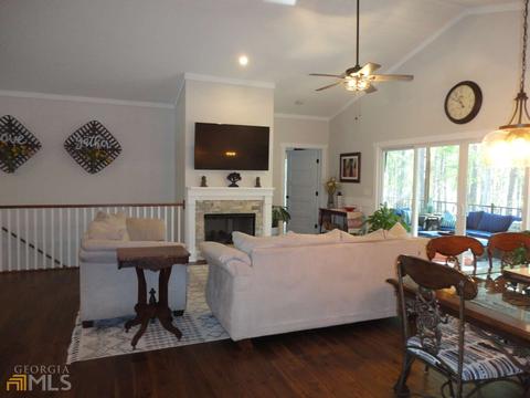 281 Spring Branch Cir, Toccoa, GA 30577 photo 6