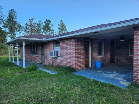 3749 Harrington St, Lyons, GA 30436 photo 2