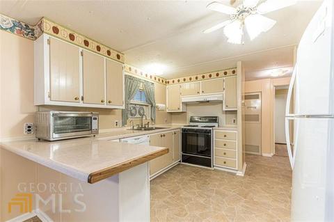 2831 Hill Cir, Dacula, GA 30019 photo 3