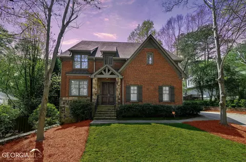 2500 Ridgewood Rd NW, Atlanta, GA 30318