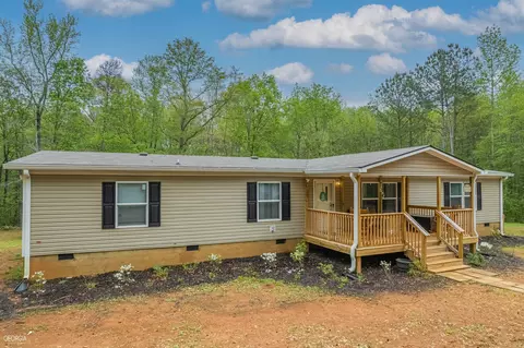 754 Planter Gunnell Rd, Hull, GA 30646 photo 2