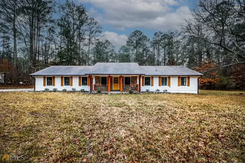 95 Frasier Dr, Brooks, GA 30205