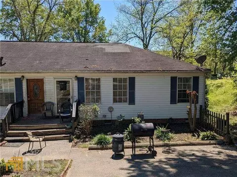 324 Roosevelt Cir NE, Marietta, GA 30060