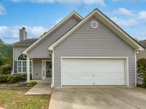 100 Rosemont Ct, Hiram, GA 30141