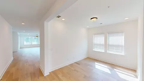 610 Grassmeade Ln, Woodstock, GA 30188