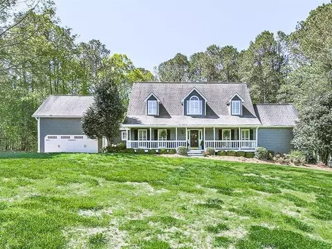 480 Ammons Dr, Waleska, GA 30183