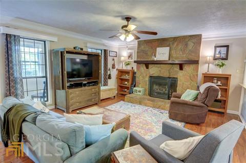 4087 Skye Ct, Duluth, GA 30096 photo 2