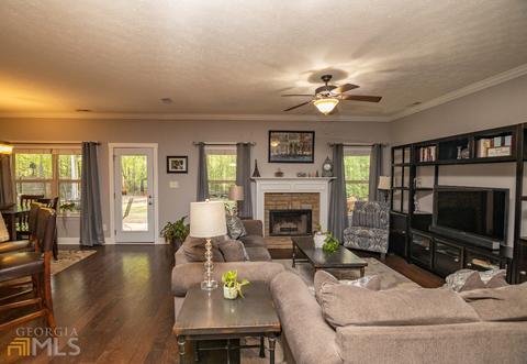 135 Cedar Ridge Dr, Lagrange, GA 30241 photo 12
