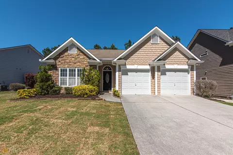 3060 Cooper Woods Dr, Loganville, GA 30052