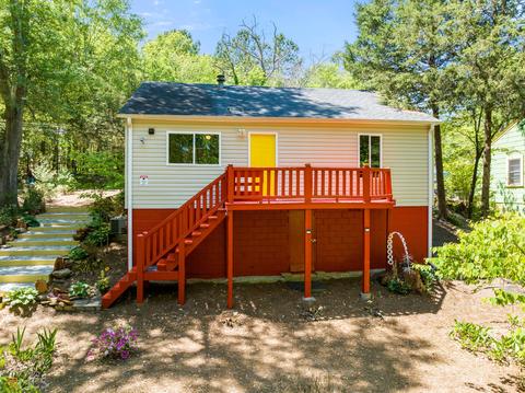 881 E Doyle St, Toccoa, GA 30577 photo 25