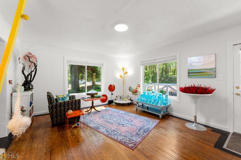 881 E Doyle St, Toccoa, GA 30577 photo 5