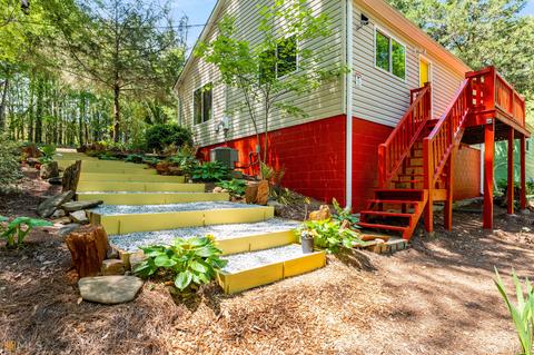 881 E Doyle St, Toccoa, GA 30577 photo 16