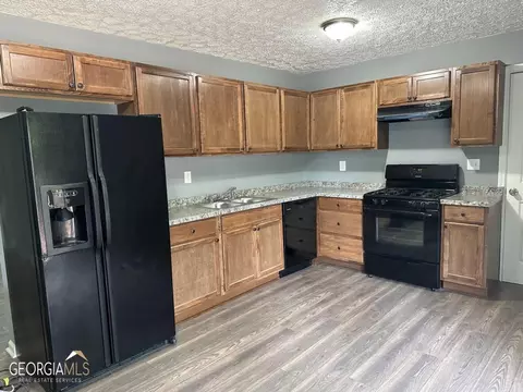 6436 Lanier Rd, Morrow, GA 30260 photo 5
