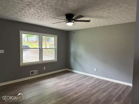 6436 Lanier Rd, Morrow, GA 30260 photo 6