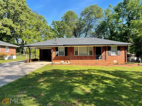 1216 Ellington Dr, Morrow, GA 30260 photo 1