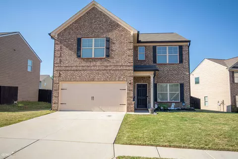 2682 Calvary Dr, Hampton, GA 30228