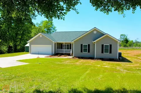974 Folds Rd, Carrollton, GA 30116