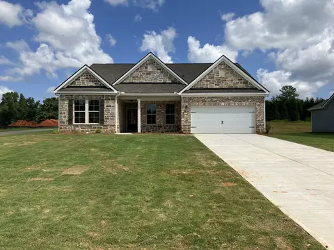 1153 Burgundy Dr, Griffin, GA 30223
