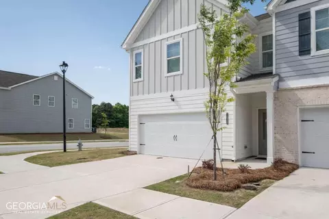 7638 Gray Pointe Dr, Lithonia, GA 30058