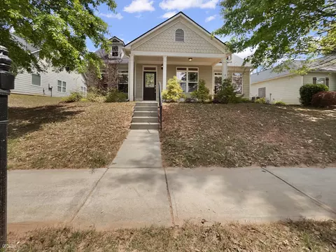 112 Majestic Dr, Newnan, GA 30265