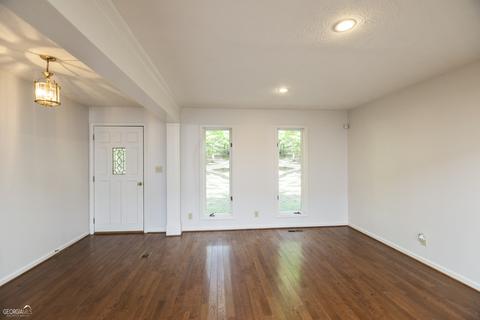 1083 Cameron Mill Rd, Lagrange, GA 30240 photo 2